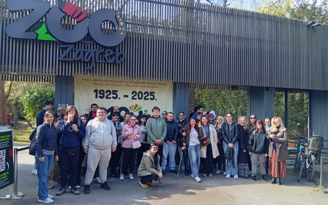 Posjet srednjoškolaca zoološkom vrtu